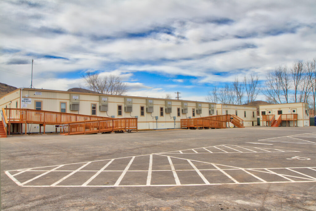 S-Plex modular building.