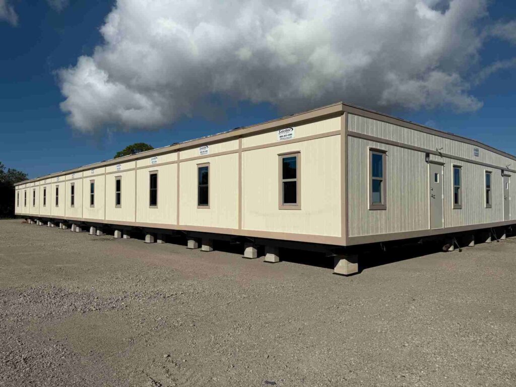 How Mobile Offices Keep Data Center Projects on Schedule